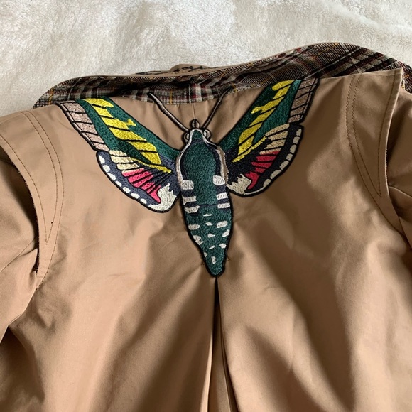 NWT Authentic Gucci butterfly gabardin trench coat - Picture 7 of 13